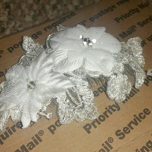 BRIDAL COMB (NEVER USED)